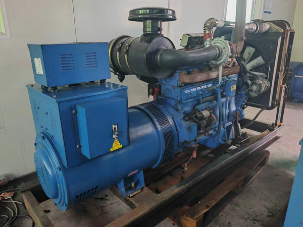 阿里100kW柴油发电机组使用多级机油有哪些优缺点？