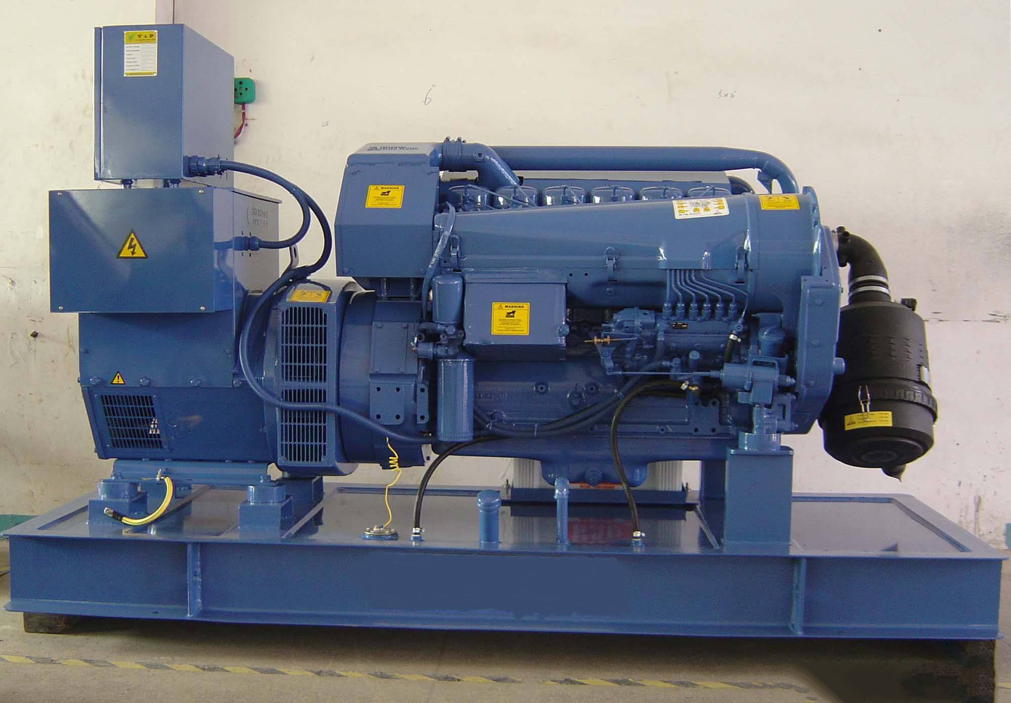 阿里汽油发电机组冬季启动前，电瓶需要做哪些检查和维护？